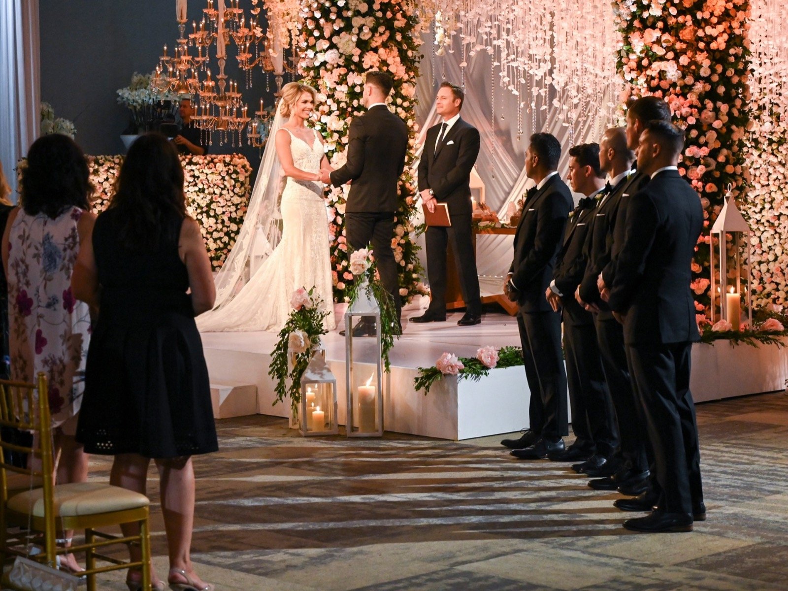Bachelor In Paradise Recap The Cast Turns Into Wedding