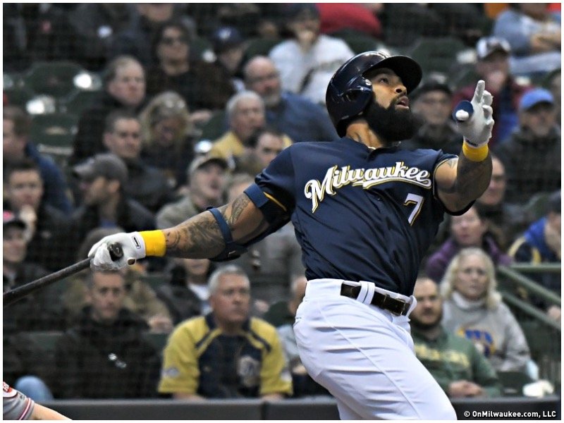 Brewers slugger Eric Thames owns the Reds in April