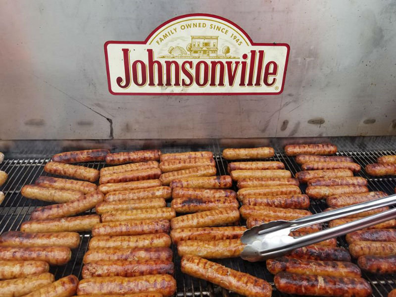 Johnsonville becomes sponsor and official sausage of Milwaukee Brewers