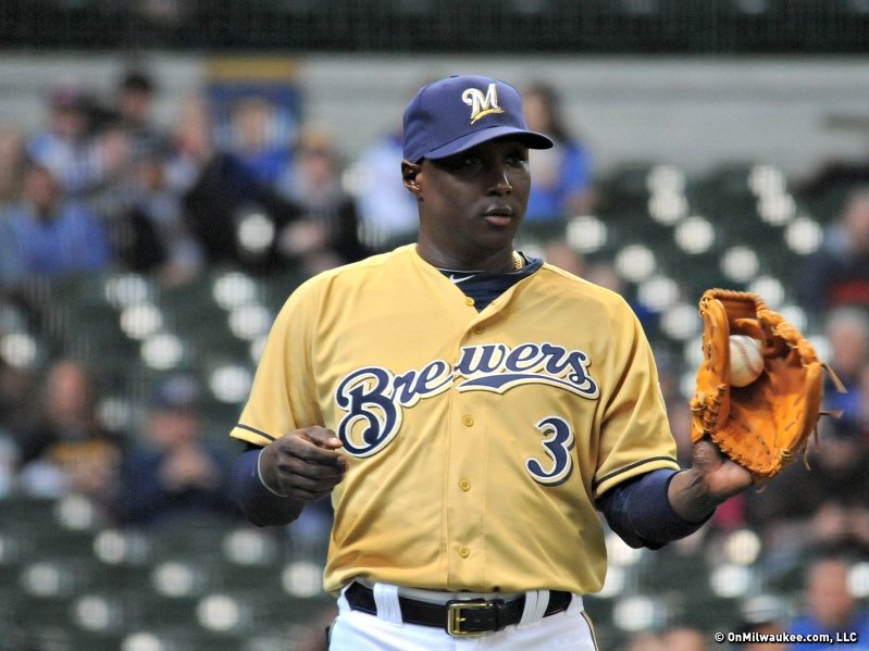 Brewers introduce new gold alternate jerseys