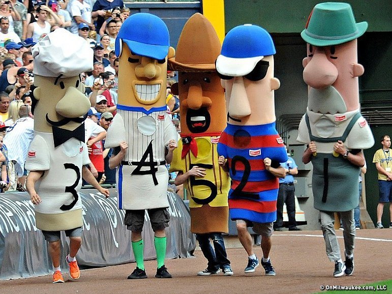 Milwaukee Brewer's racing sausages (Chirico, hot dog, Italian