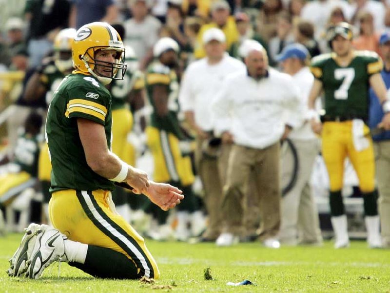 The Life And Career Of Brett Favre (Complete Story)