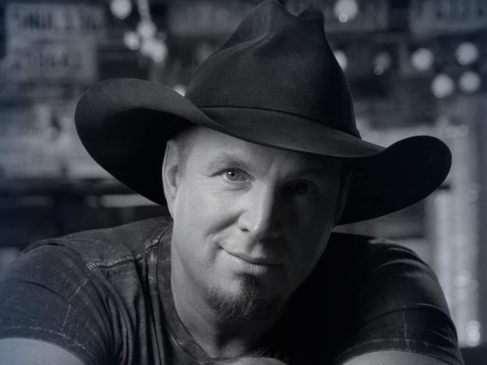 Garth Brooks to Hold Concert at Select Drive-In Theatres Across