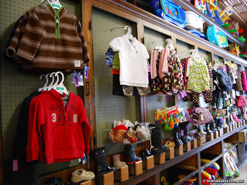 kids clothing stores