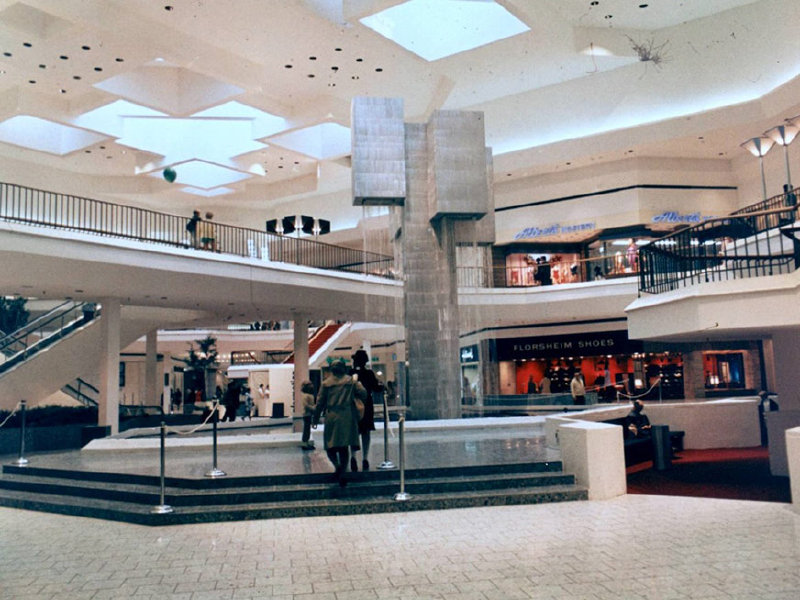 Westgate Mall - San Jose, CA - Indoor Malls on