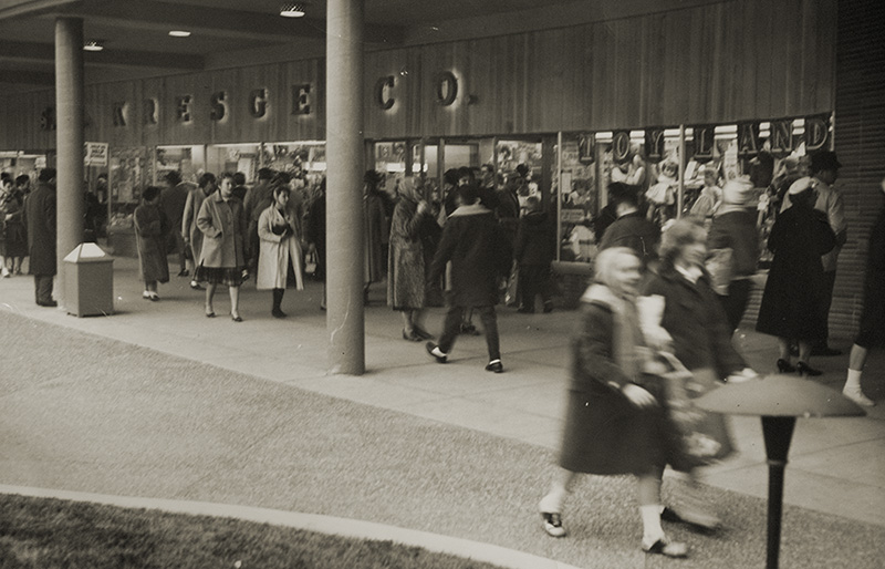 Mayfair mall opens as Westgate Mall in 1949.
