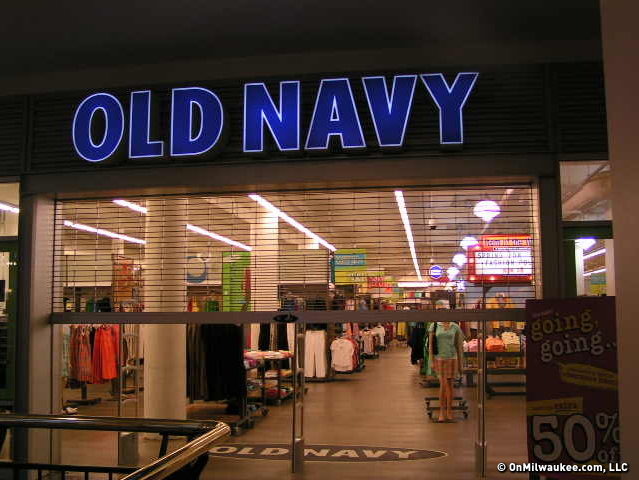 Old Navy at Shops of Grand Avenue closing May 5 - OnMilwaukee