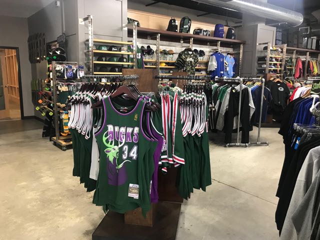 Bucks Pro Shop