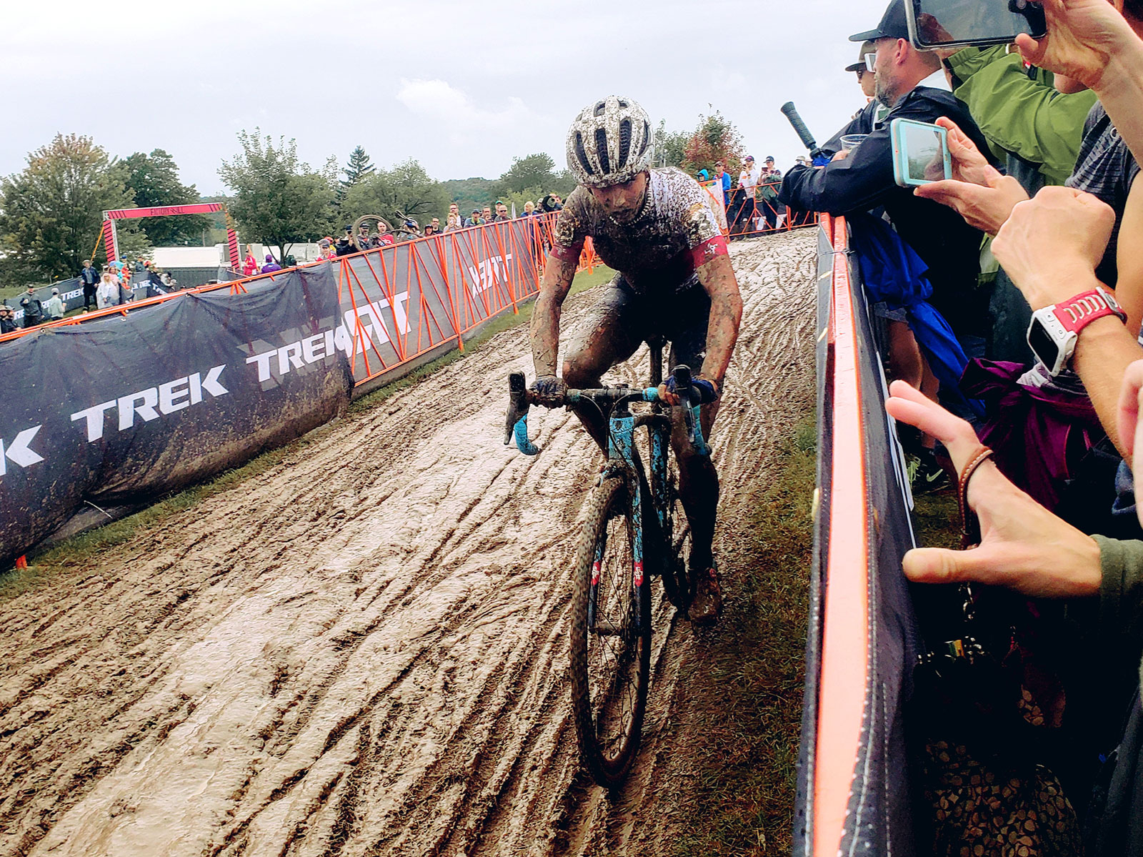 Trek Cyclocross World Cup brought the mudness to Waterloo OnMilwaukee