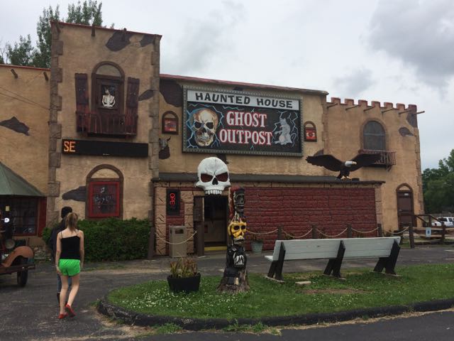 haunted houses in wisconsin dells