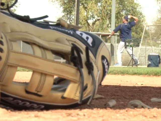 Perfect fit: Brewers players grasping MLB trend of glove customization