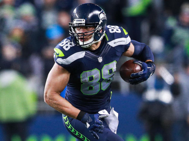 Packers Rumors: Green Bay To Sign Jimmy Graham And Release Jordy Nelson 