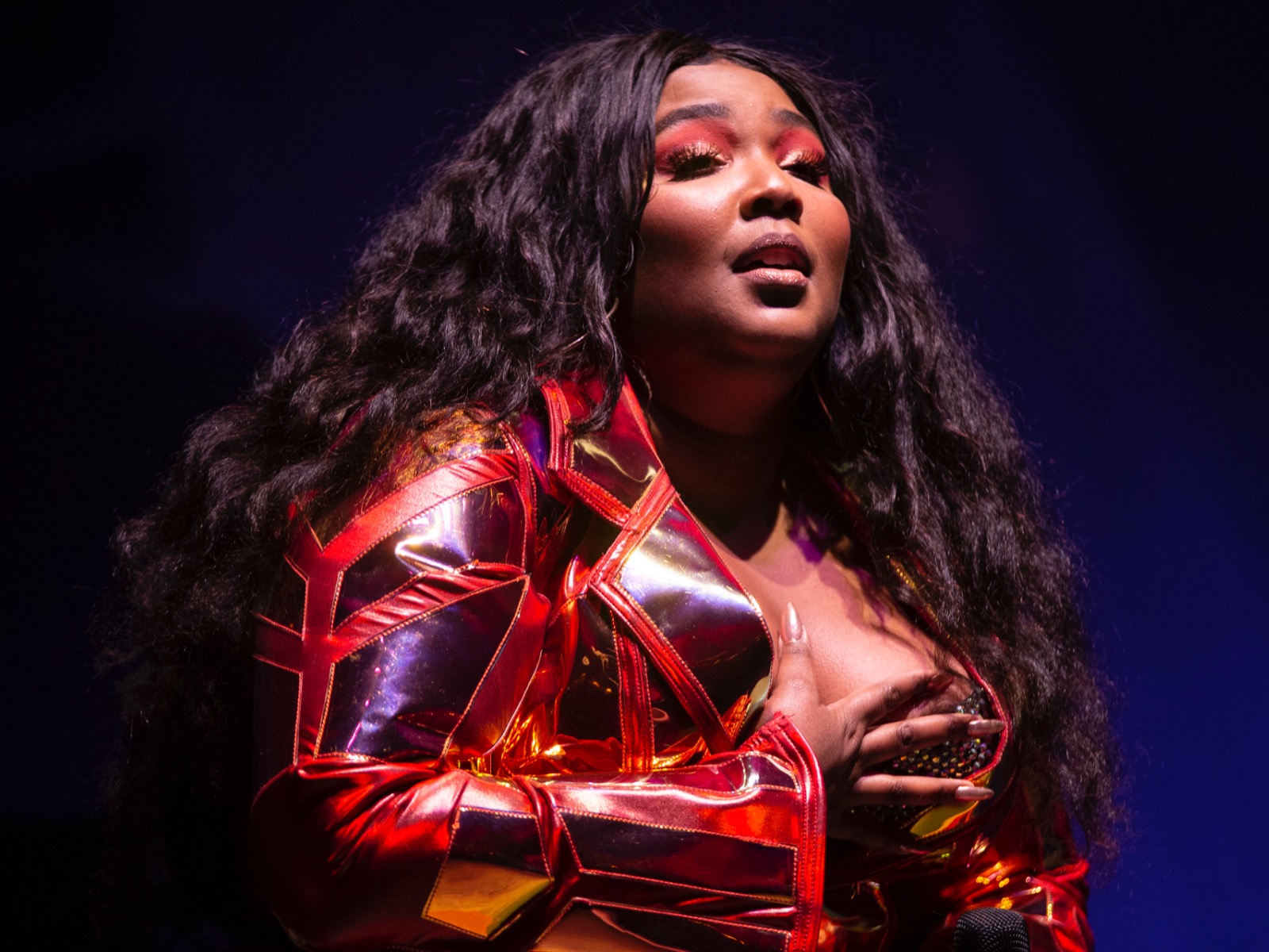 Lizzo triumphed over a tumultuous Summerfest night OnMilwaukee