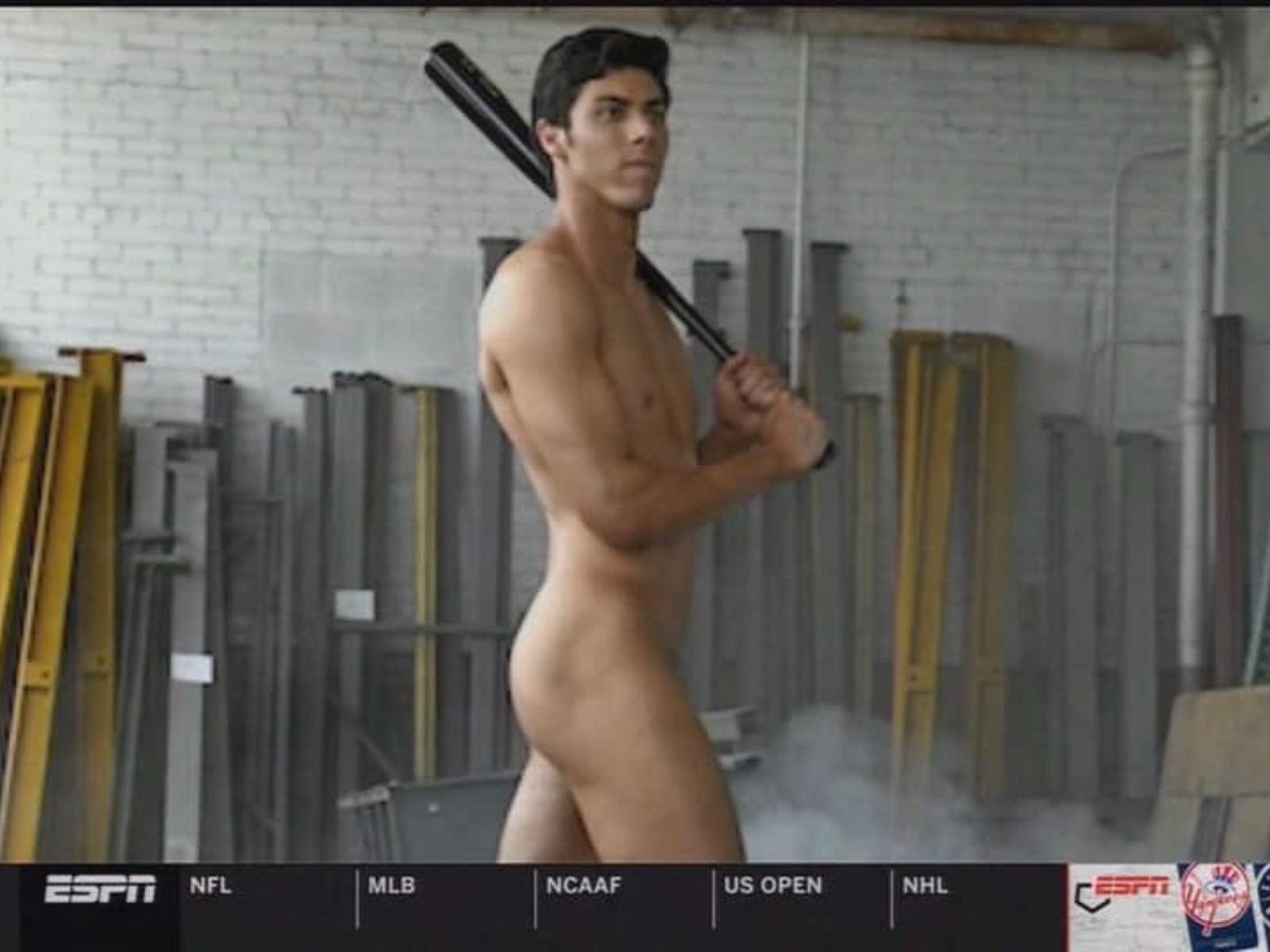 Christian Yelich's clothes are going, going, gone for ESPN