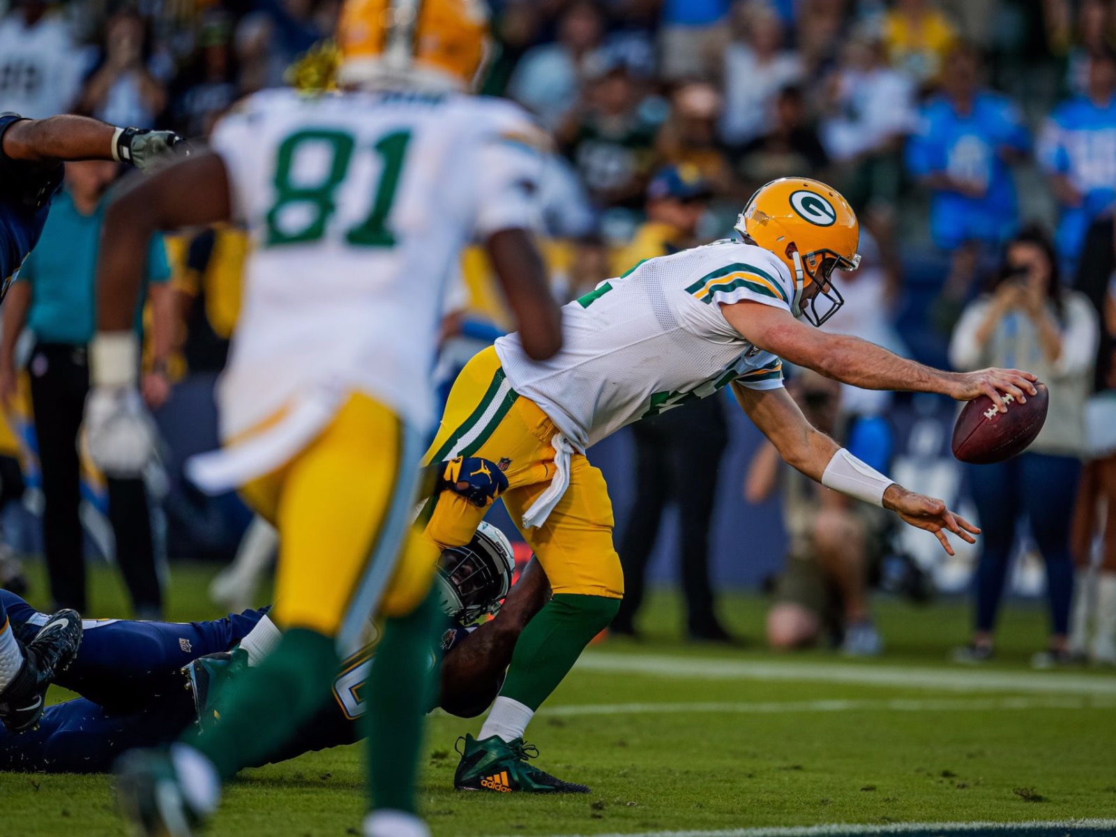 9 lively images from the Packers' sleepy 20-15 win over Washington