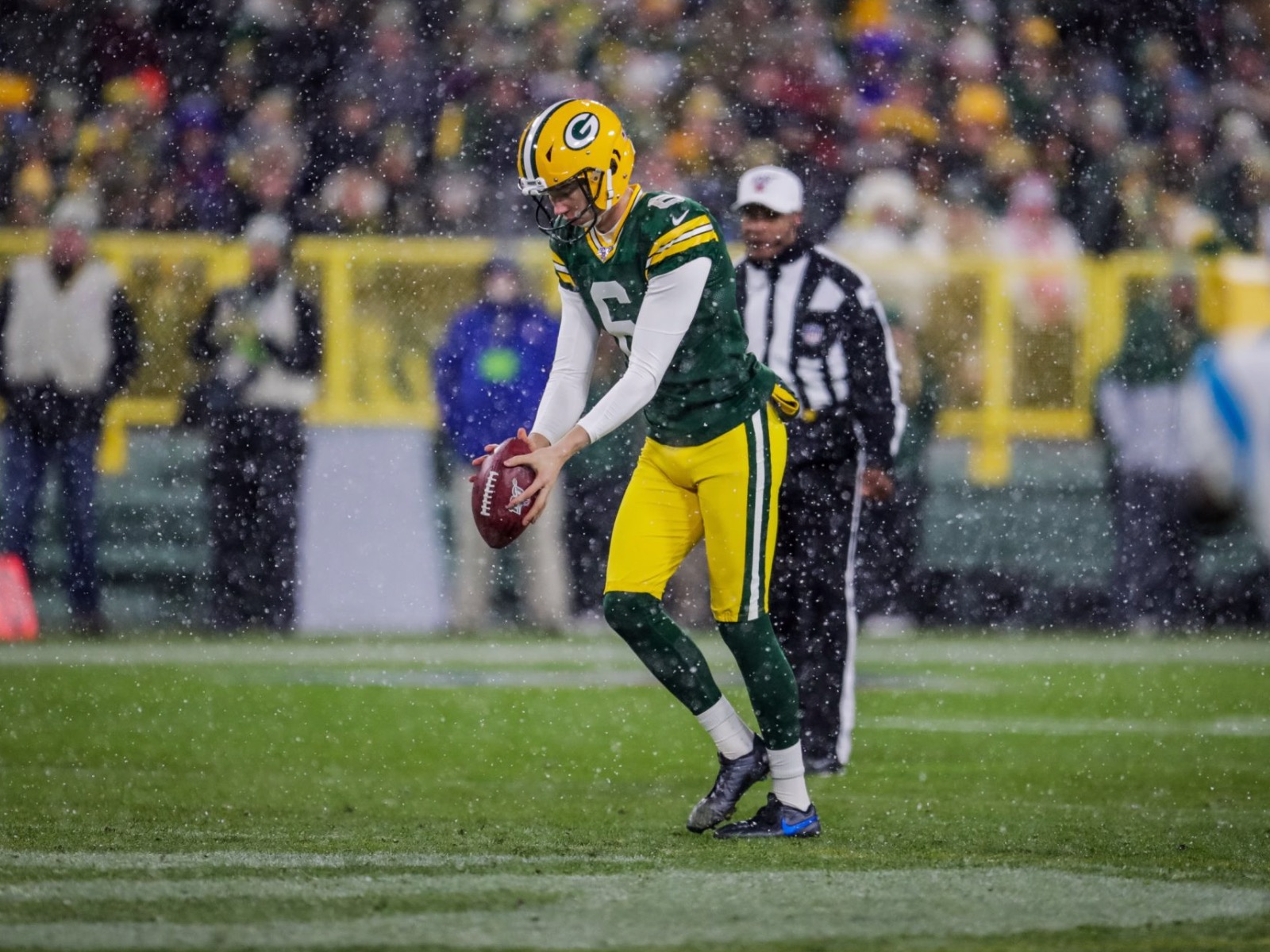 Green Bay Packers on X: Jimmy Graham in the green & gold. #GoPackGo   / X