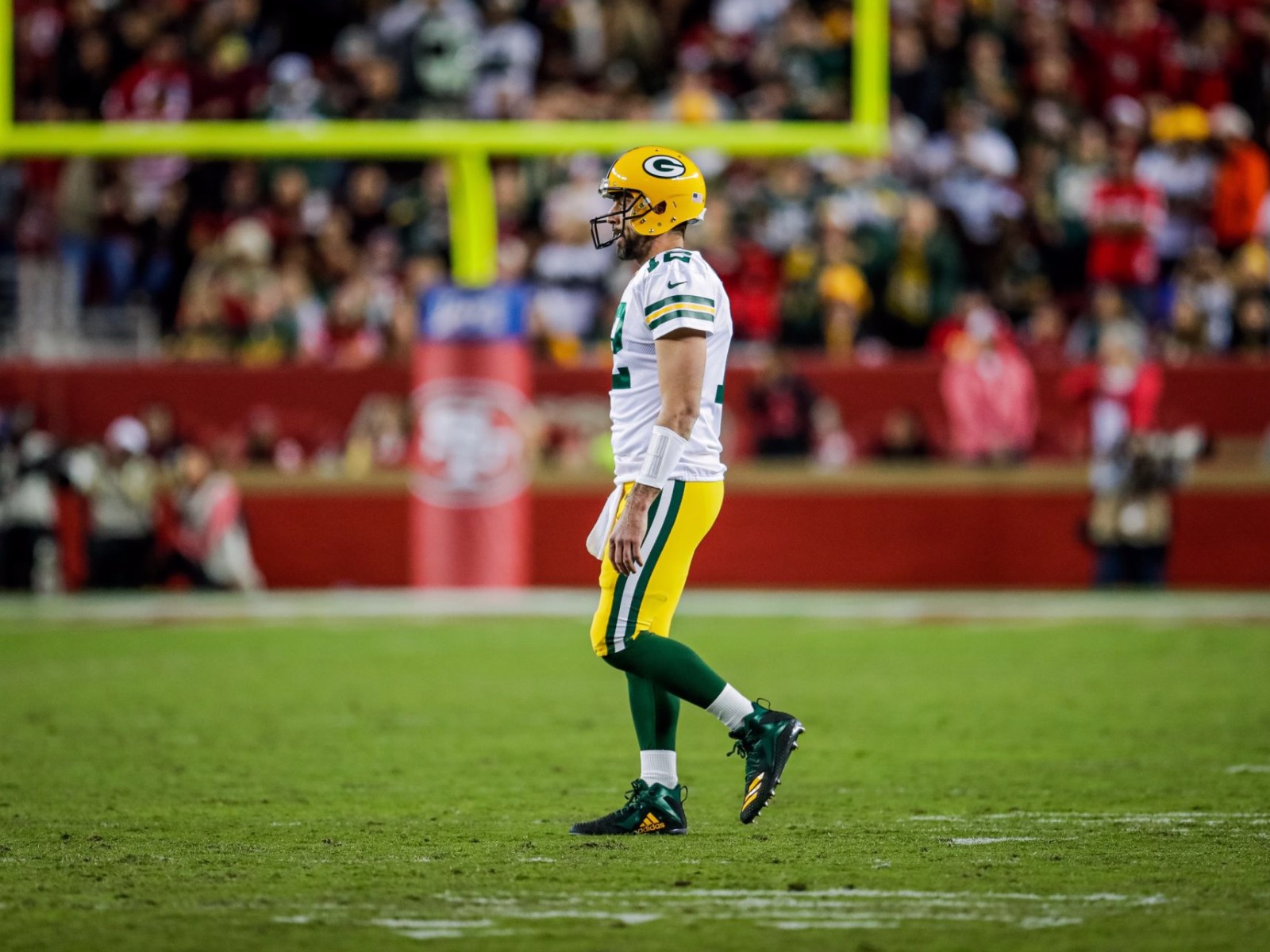 9 great images from the Packers' very not-great game against the 49ers