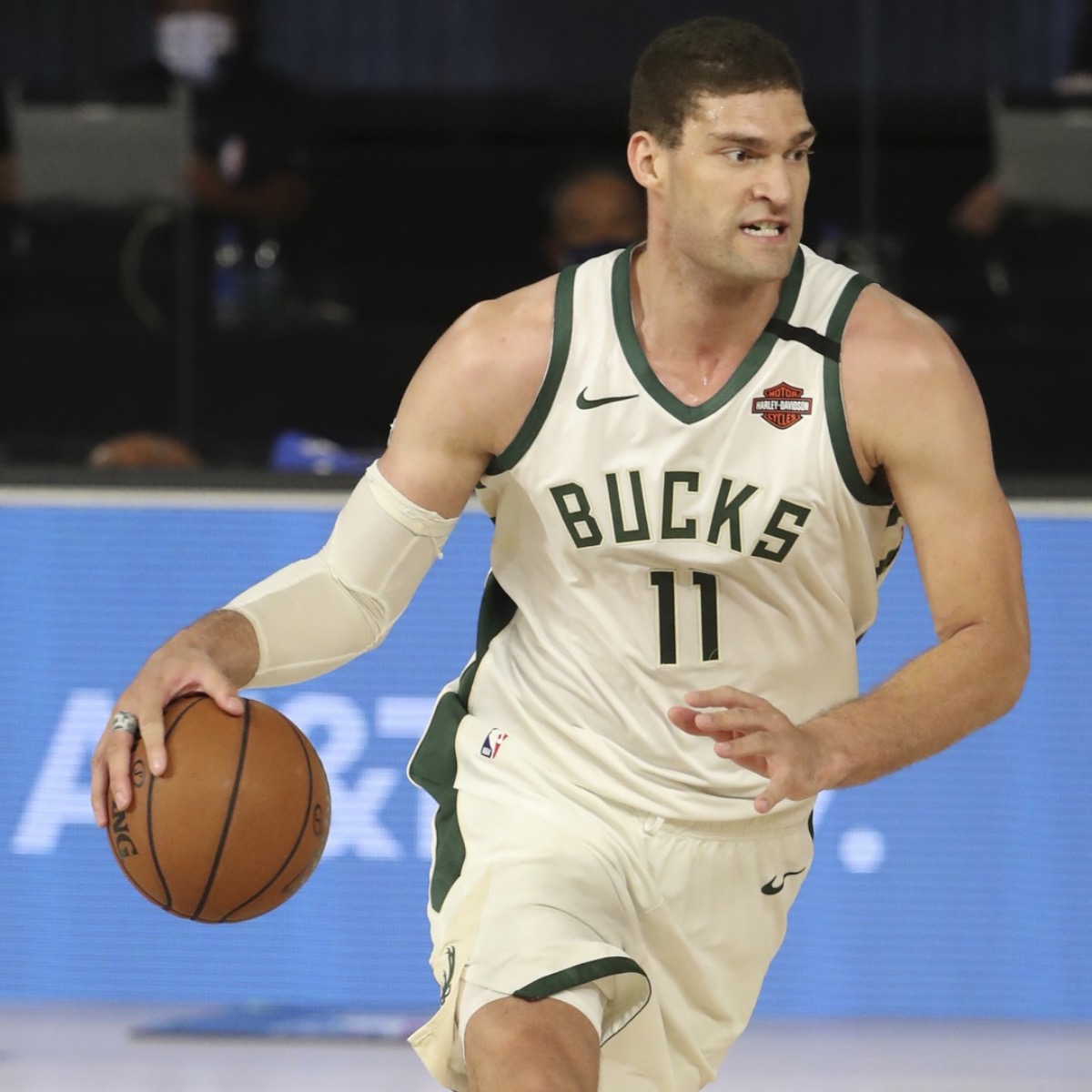 Brook Lopez Is Missing Piece of Lakers' NBA Championship Puzzle