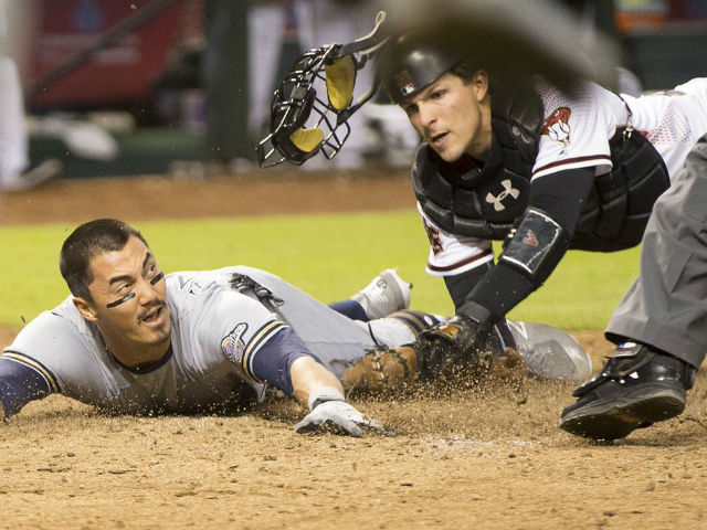 Brewers' Craig Counsell makes call to bullpen for 'Raptor' Brent Suter