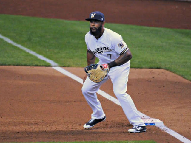 Eric Thames Returns To American Family Field, Chugs A Beer (Watch)