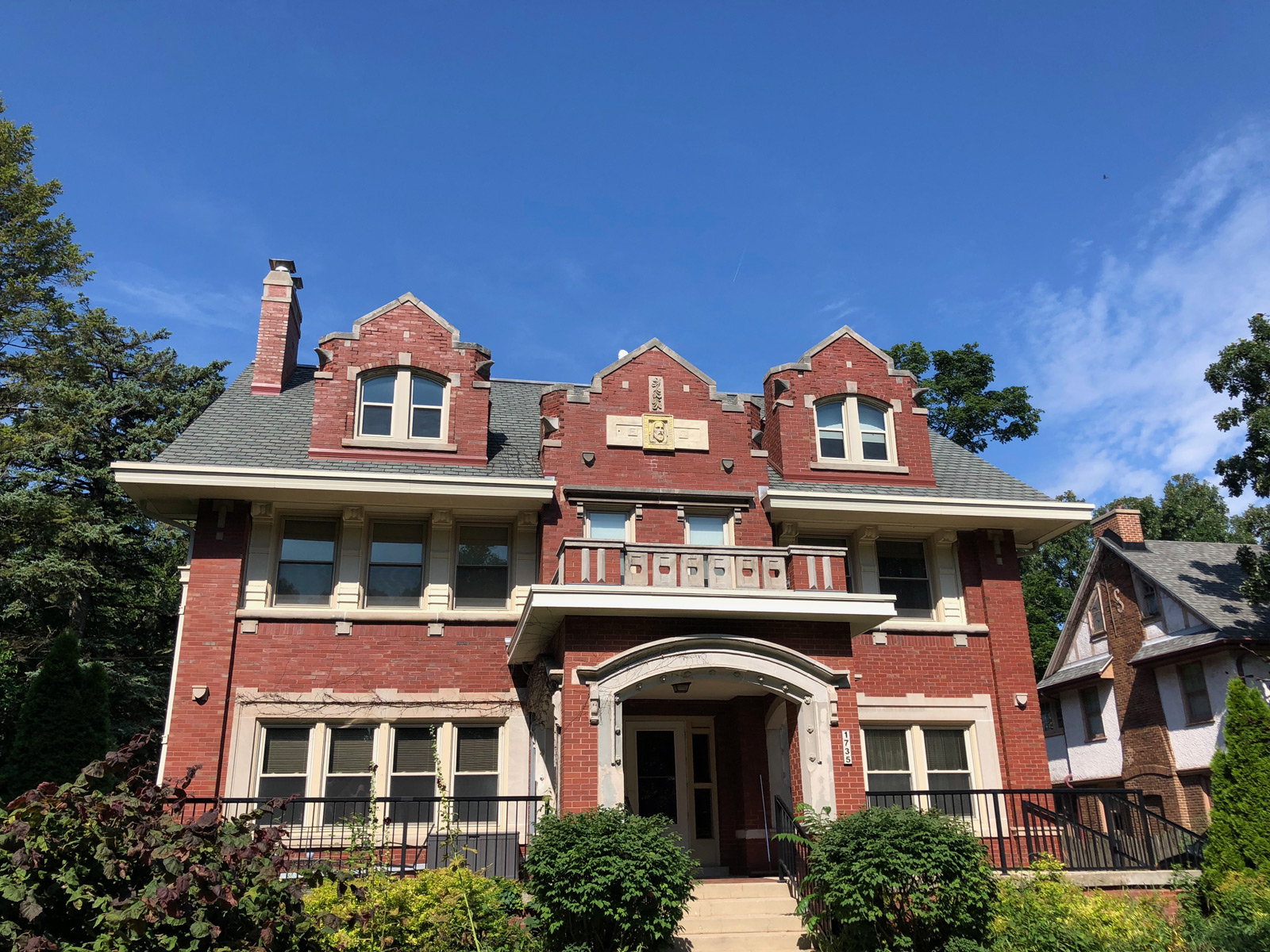 Urban Spelunking Trecker Mansion Onmilwaukee