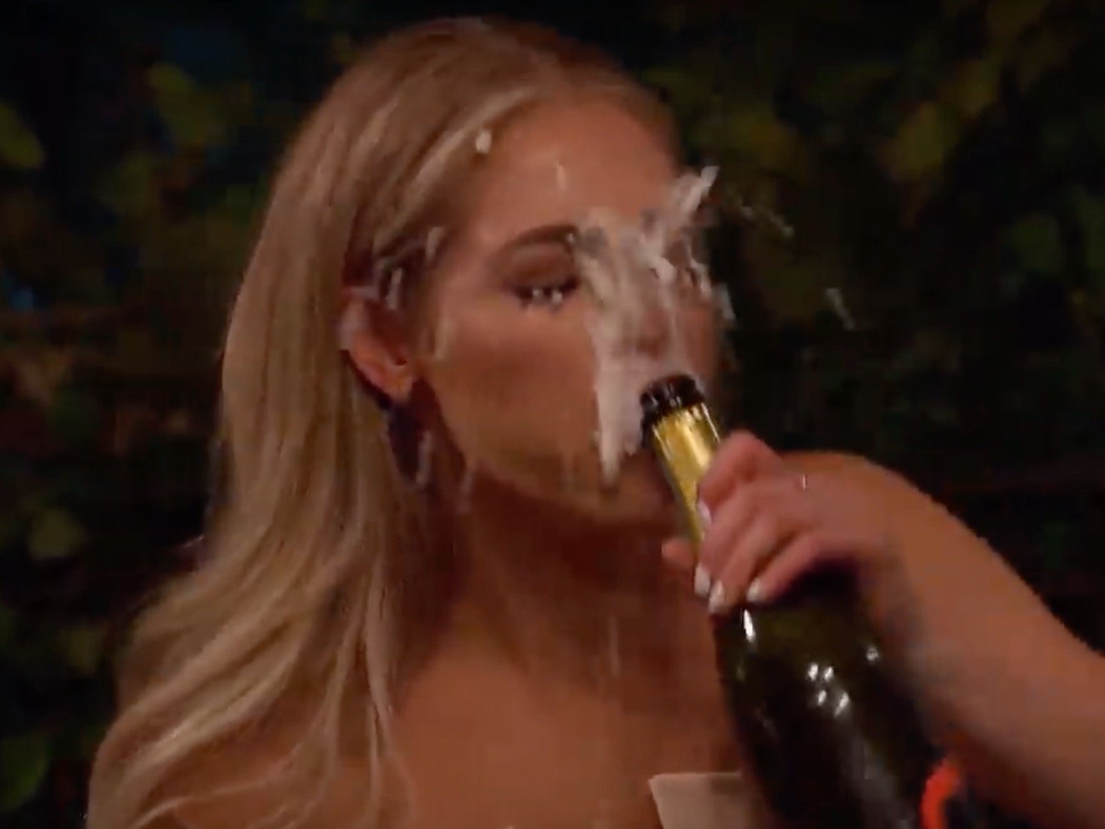 The Bachelor Recap Kelsey Struggles With Serious Champagne Problems the bachelor recap kelsey struggles