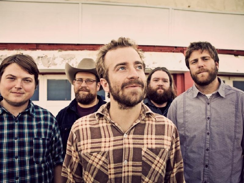 on/trampled by turtles Stories on trampled by turtles, music