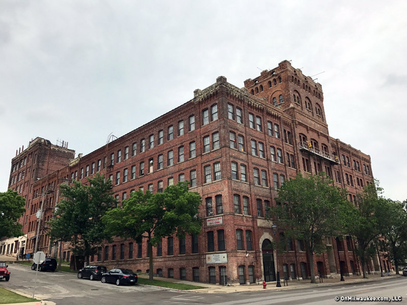 Symposium Is All About Milwaukee's Iconic Bricks » Urban Milwaukee