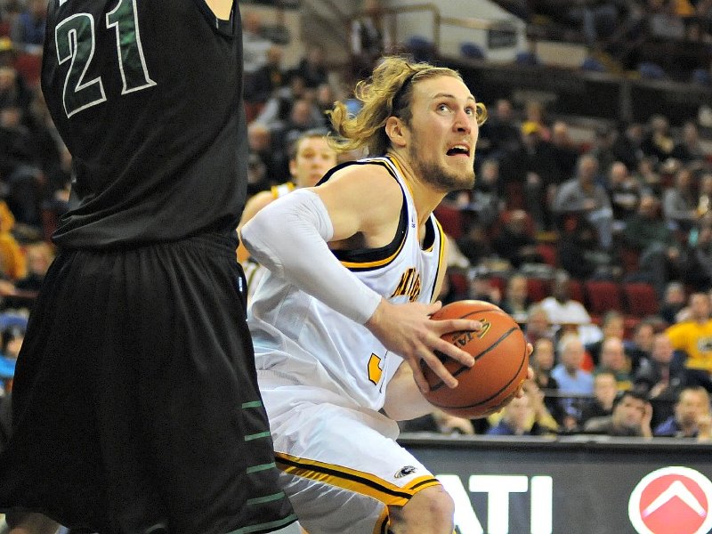 Panthers Looking To Pack The Klotsche Thursday Against Wright State -  Milwaukee Athletics